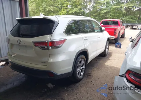 2014 Toyota Highlander Xle V6 z USA, uszkodzony, nr VIN 5TDKKRFH8ES022871